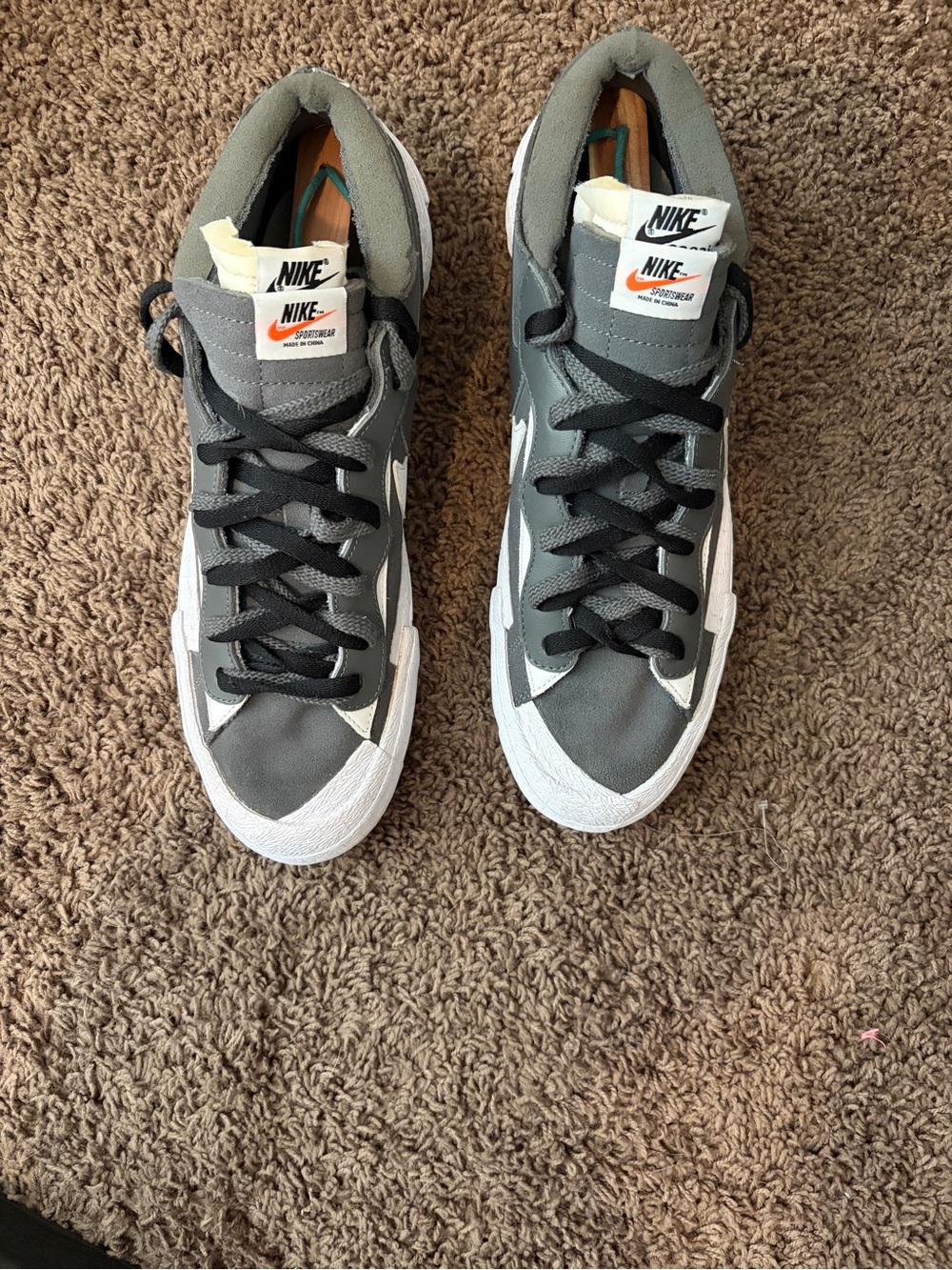 Sacai Nike blazer low iron grey